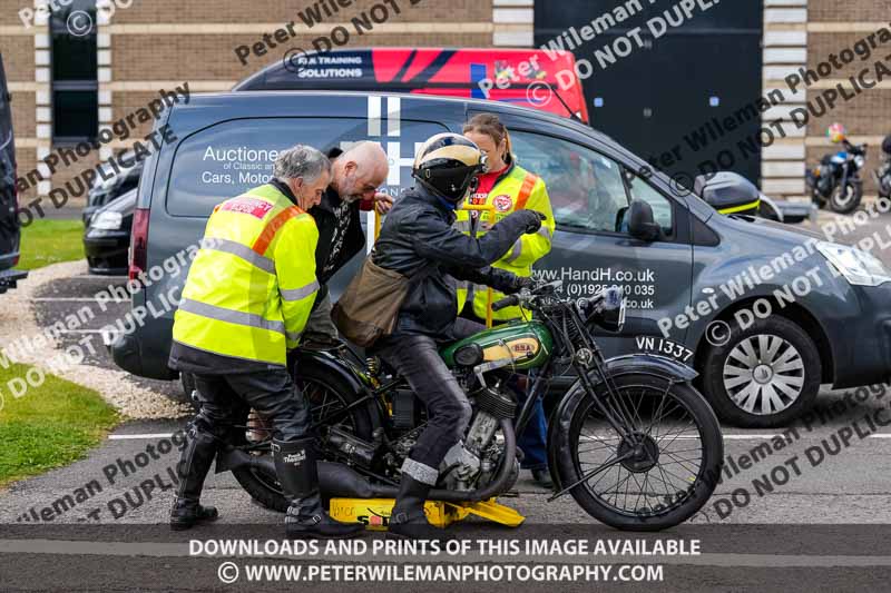 Vintage motorcycle club;eventdigitalimages;no limits trackdays;peter wileman photography;vintage motocycles;vmcc banbury run photographs